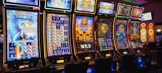 aung999 Online Baccarat ကတ်ဂိမ်း Real Dealer နှင့် Live ကစားနေသောမြင်ကွင်း